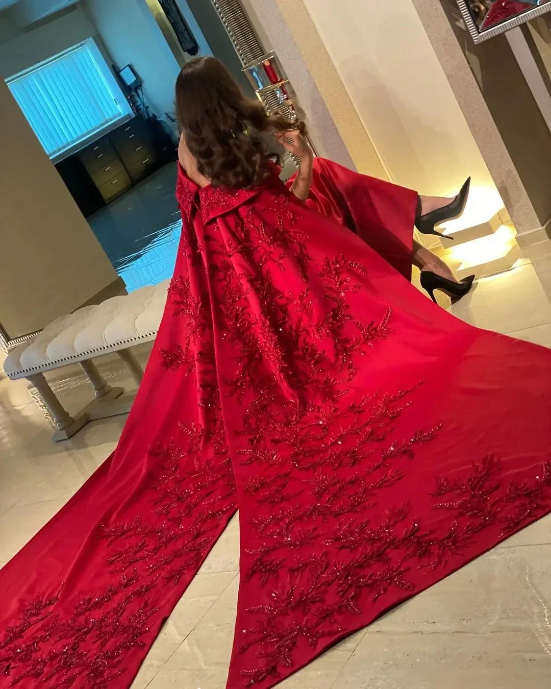 カスタマイズされたアンクル丈シースドレス、イブニングパーティ - Women Formal Wear For Party のレビューと価格