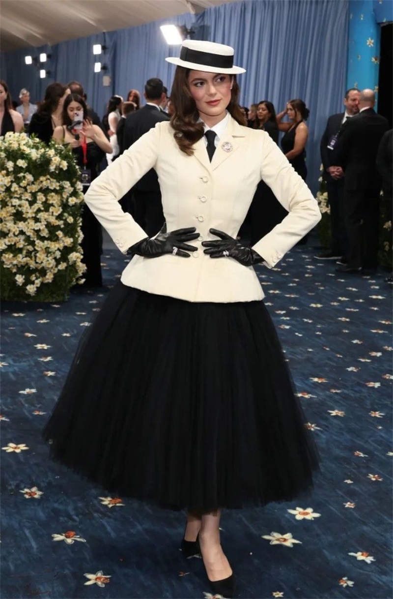 白人女性のオフィススーツスカートセット夏 2 ピースブレザー - Women Formal Wear With Skirt のレビューと価格