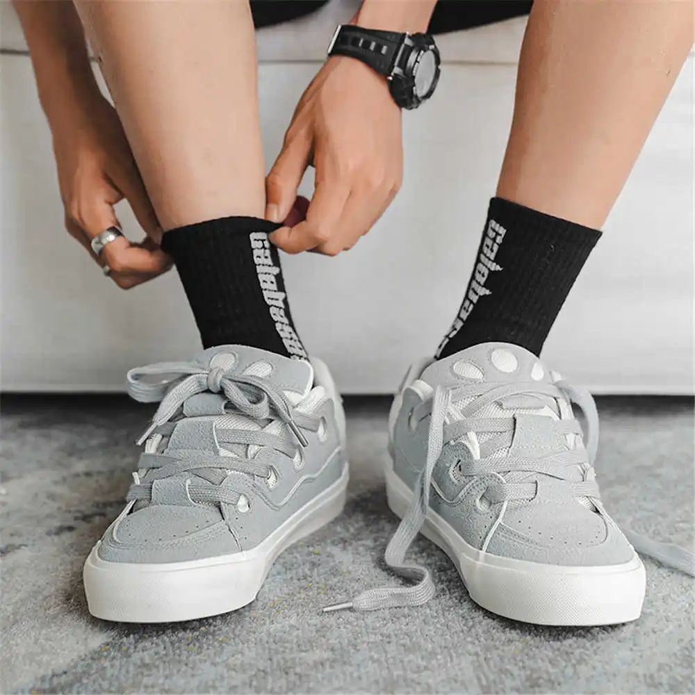 女性用スポーツスニーカー,レース付きスニーカー,ヒップホップ - Women Formal Office Wear Shoes のレビューと価格