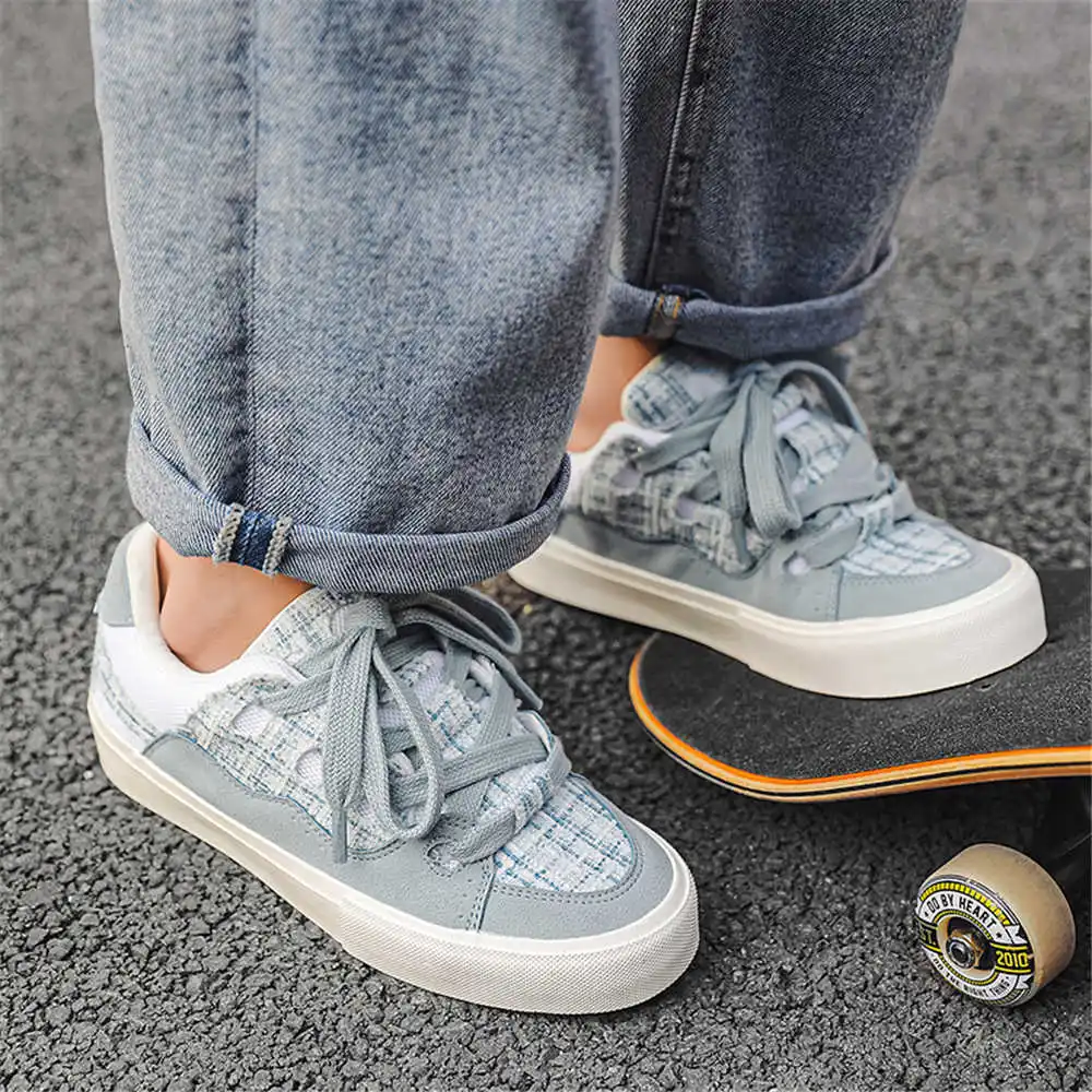 女性用スポーツスニーカー,レース付きスニーカー,ヒップホップ - Women Formal Office Wear Shoes のレビューと価格